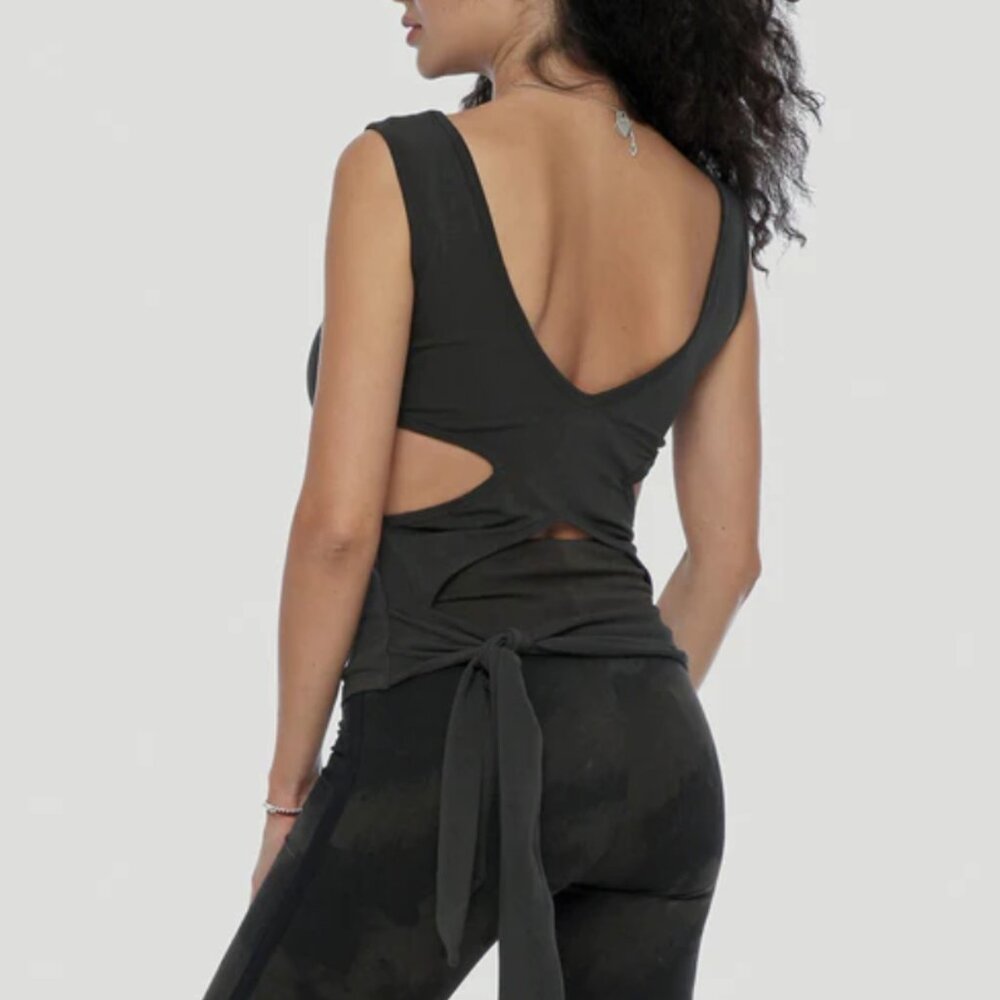 Burmese wrap top